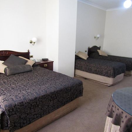 Australian Heritage Motor Inn Dubbo Kültér fotó